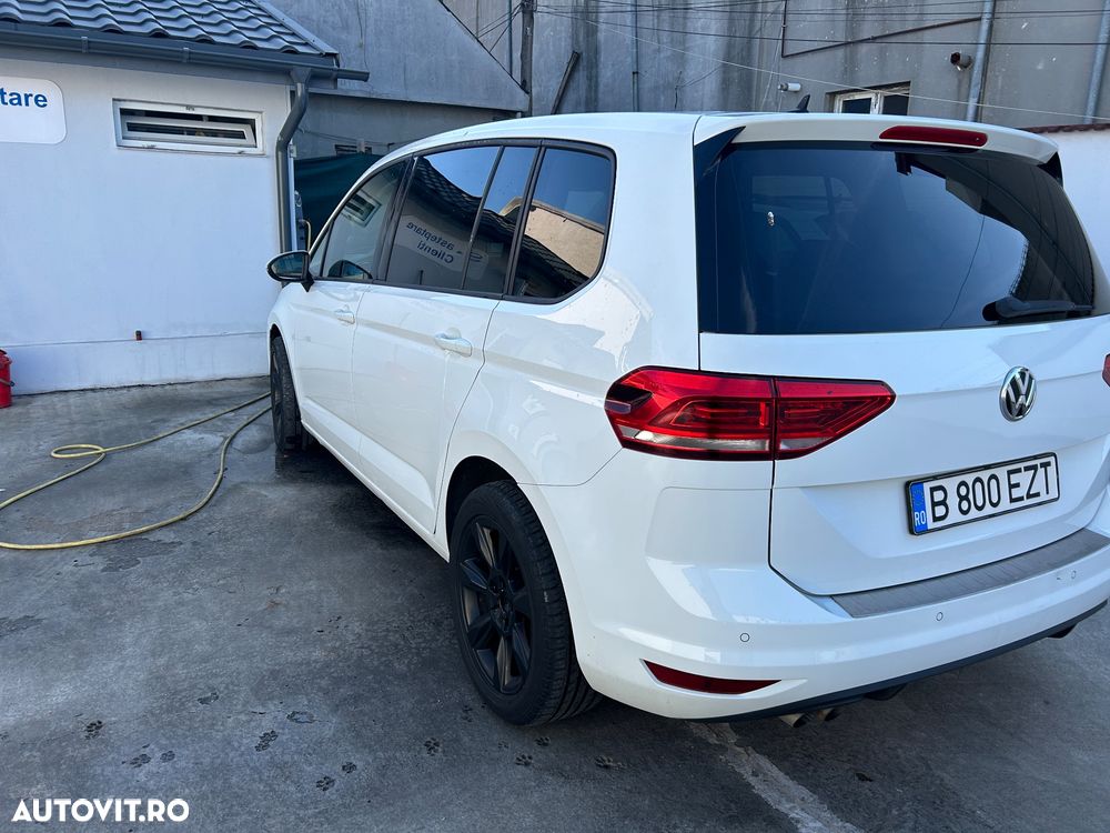 VOLKSWAGEN Touran 2017 — imagine 6