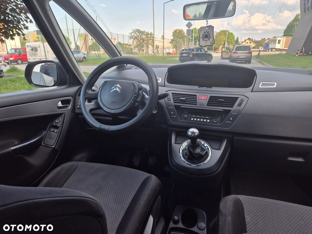 Citroën C4 Picasso 1.6 HDi Impress - 16