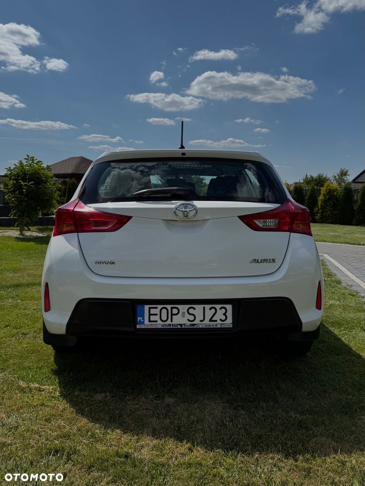 Toyota Auris 1.4 D-4D Active - 3