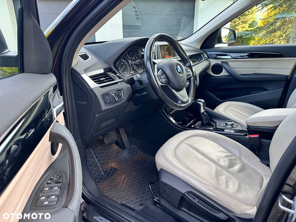 BMW X1 xDrive18d xLine - 16