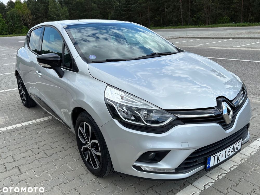 Renault Clio TCe 90 Limited - 14