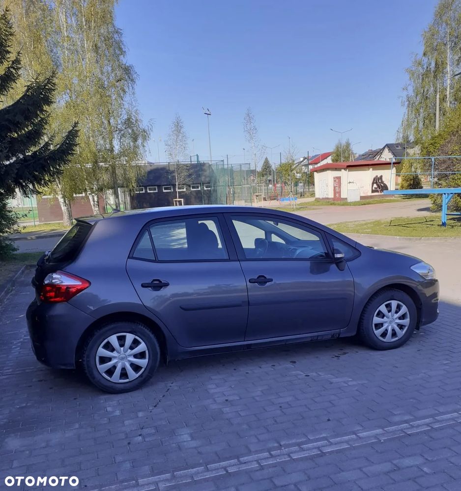 Toyota Auris 1.33 VVT-i Life - 3