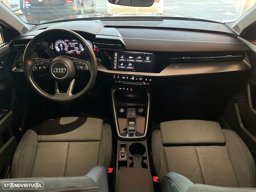 Audi A3 Limousine 30 TFSI S line S tronic - 9