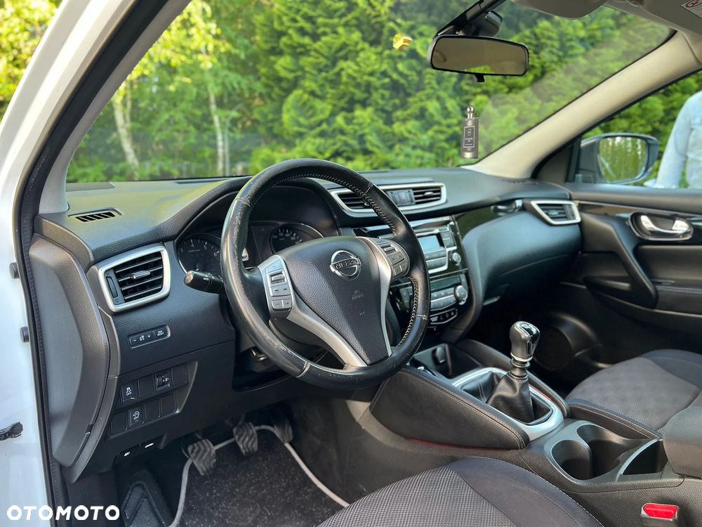Nissan Qashqai 1.2 DIG-T Tekna - 25