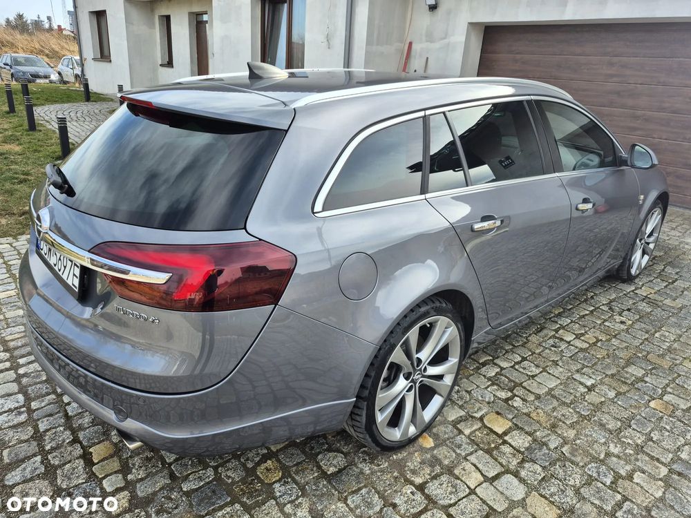Opel Insignia 2.0 SIDI Turbo 4x4 Innovation - 14