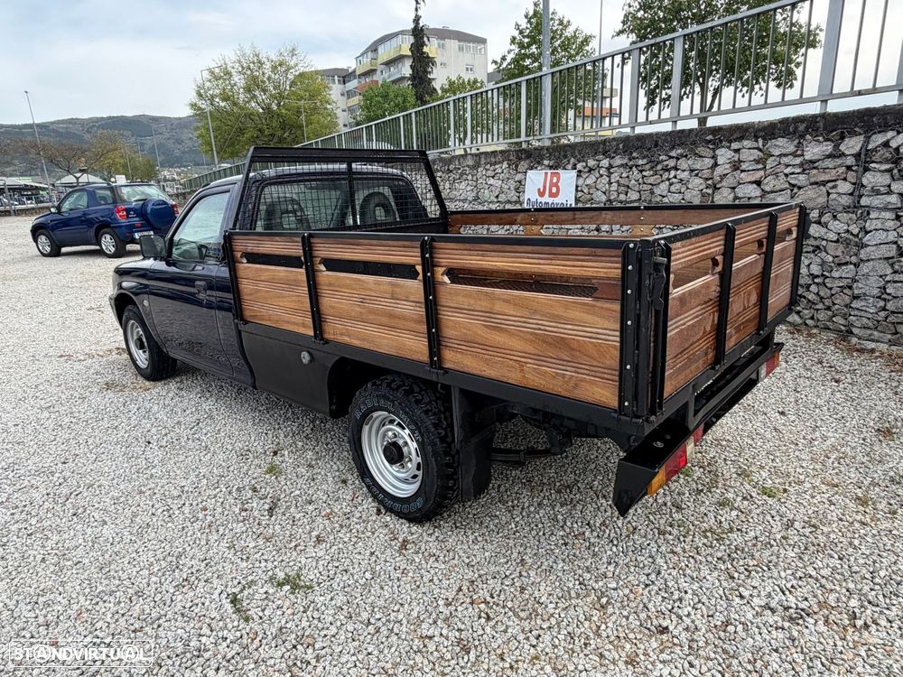 Mitsubishi L200 2.5TD Cab. Simples 3LUG Nacional - 4