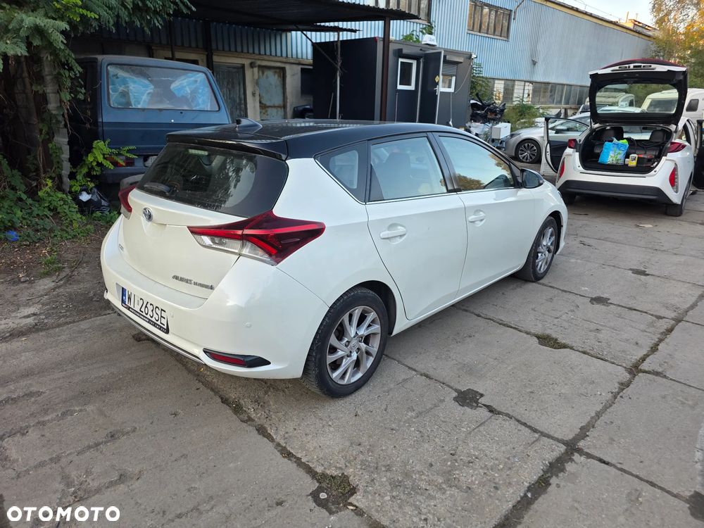Toyota Auris - 6