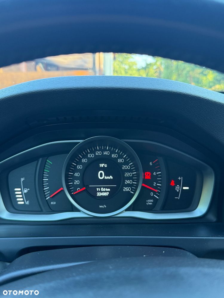 Volvo V60 D2 - 12