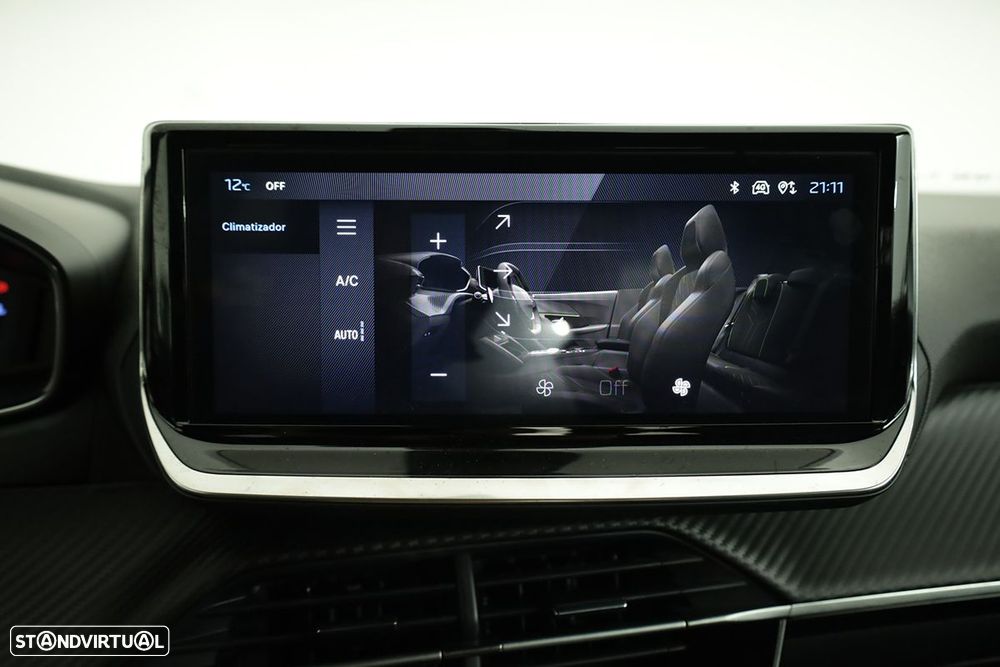 Peugeot 2008 1.2 PureTech Allure - 12