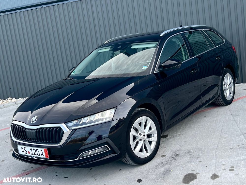 Skoda Octavia Combi 2.0 TDI DSG First Edition - 1