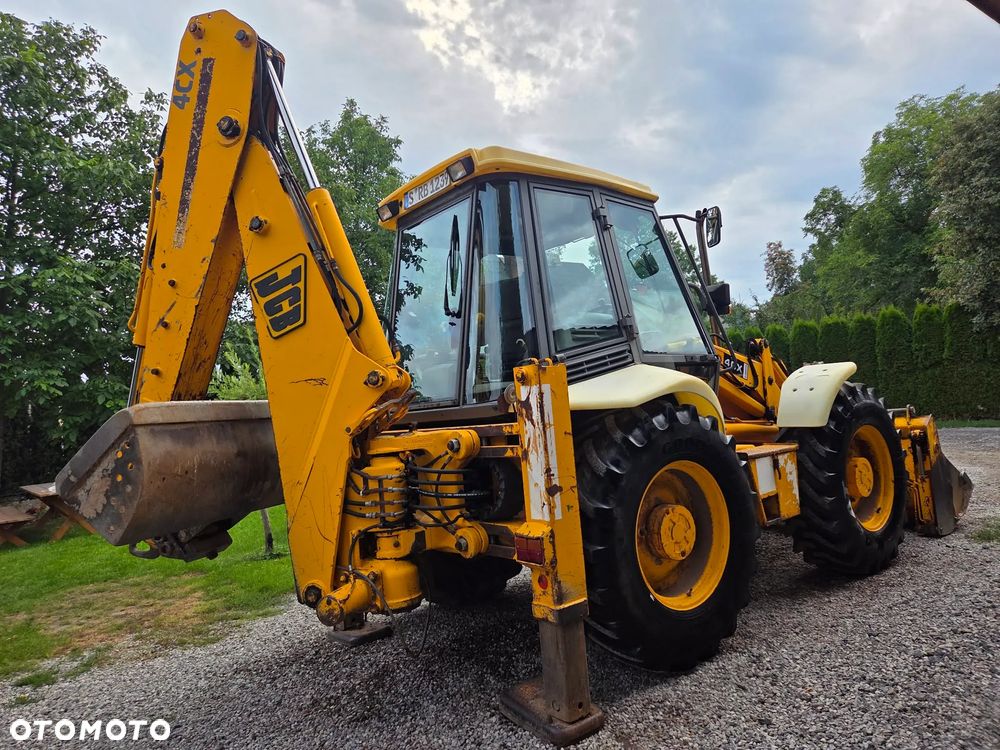 JCB 4CX - 13