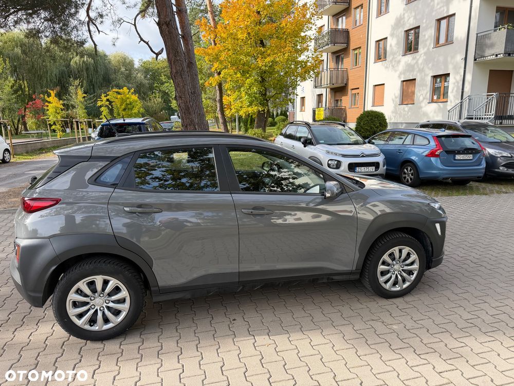 Hyundai Kona - 8