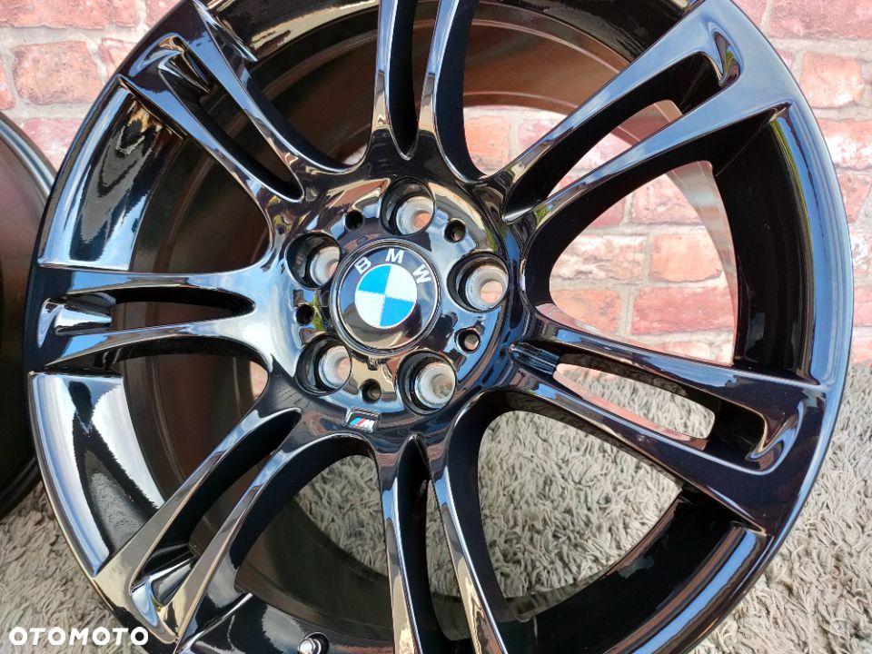 czarne felgi BMW 5x120 18 M pakiet F10 8j ET30 9 ET44 Styling 350 F10 F12 F06 5 GT E90 F01 E46 E60 260 270 - 15