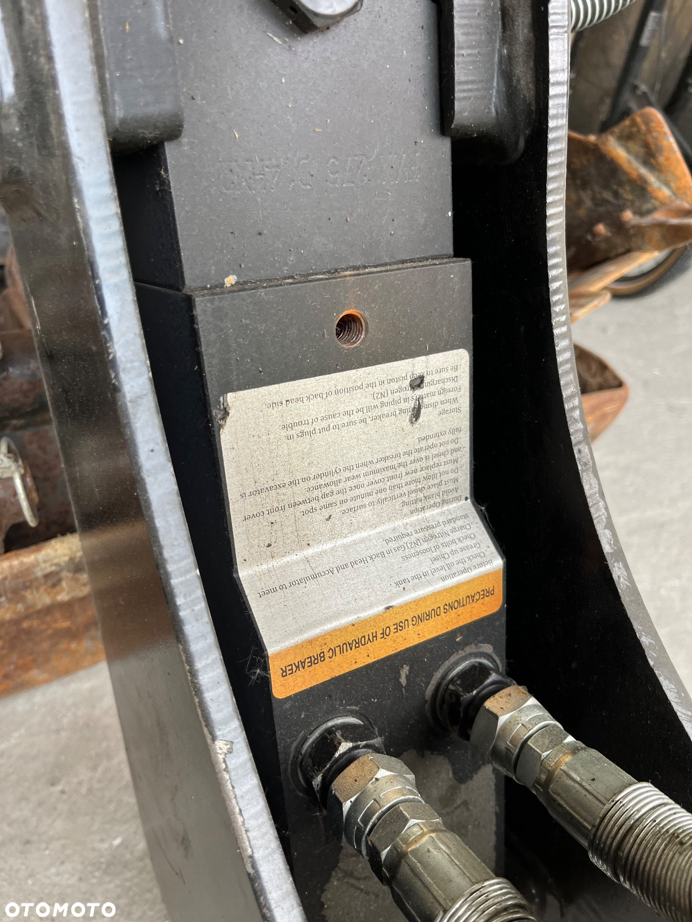 JCB 8008 - 13