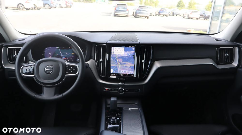 Volvo XC 60 B5 B AWD Ultimate Bright - 11