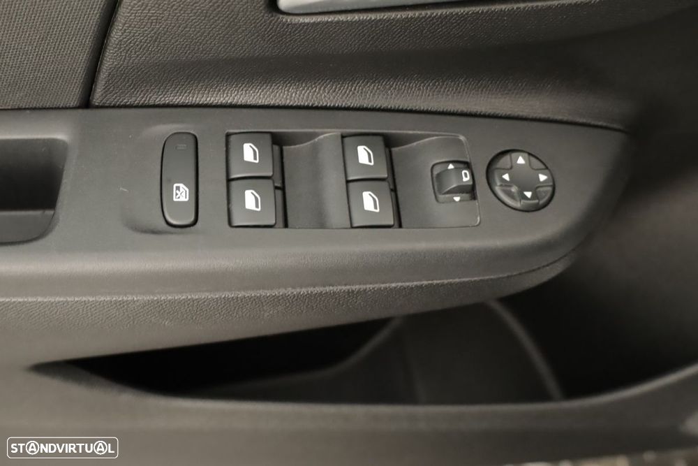 Opel Corsa - 19