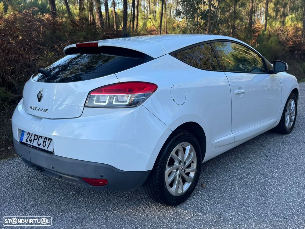 Renault MEGANE COUPE - 3