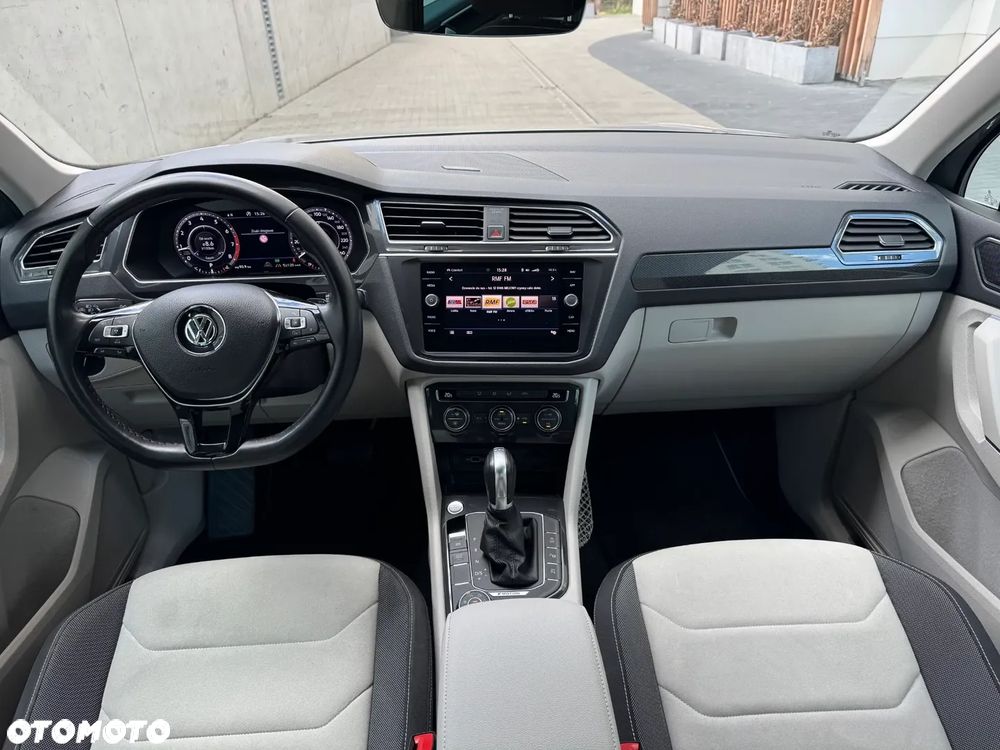 Volkswagen Tiguan - 9