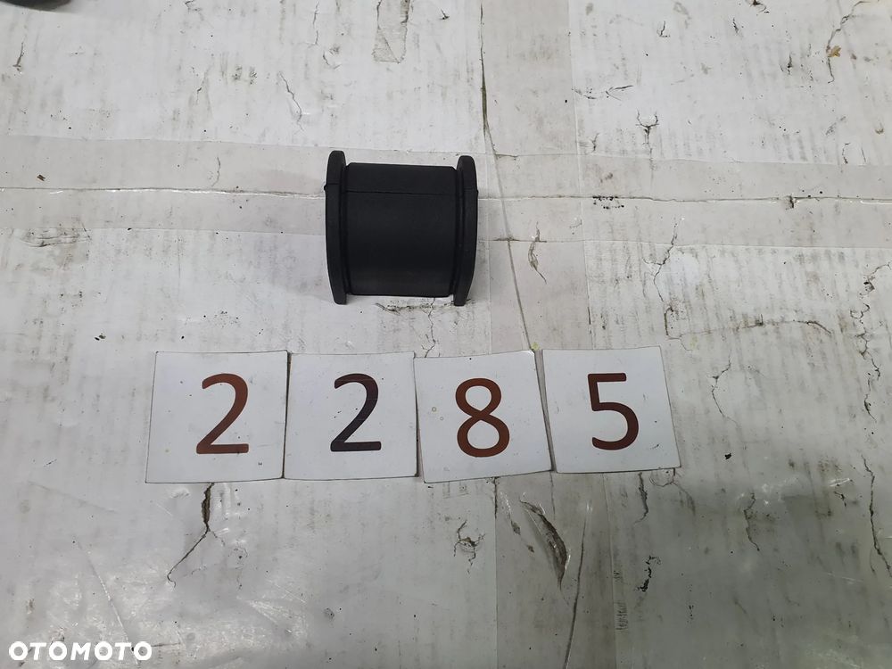 Tuleja obejma stabilizatora przód DAF 45 MAK1124 - 2