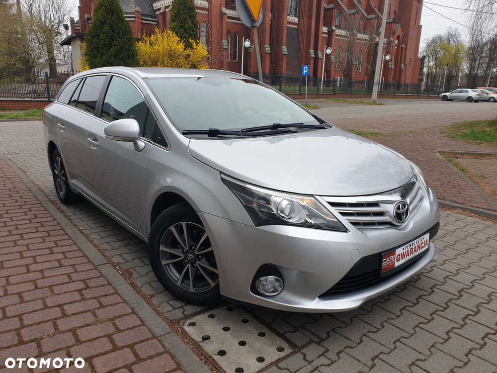 Toyota Avensis Touring Sports 1.8 Edition S+ - 11