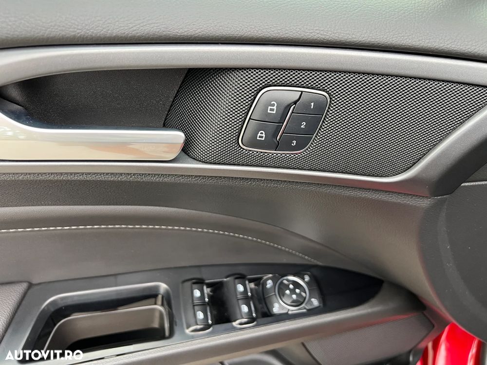 Ford Mondeo 1.5 TDCi ECOnetic Start-Stopp Titanium - 17