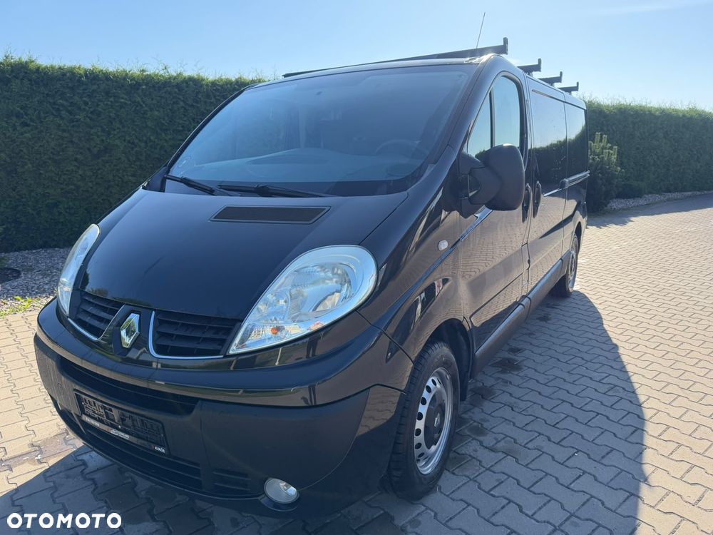Renault Trafic - 16
