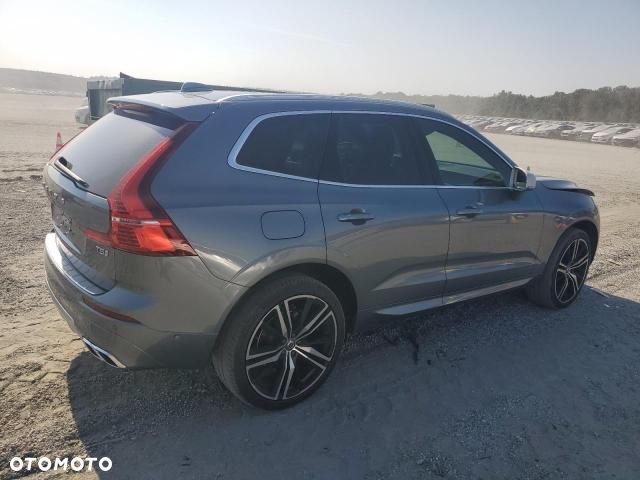 Volvo XC 60 - 3