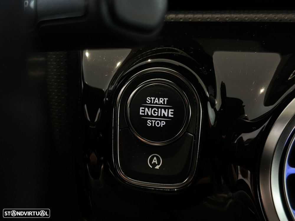 Mercedes-Benz A 180 CDI 7G-DCT AMG Line - 17