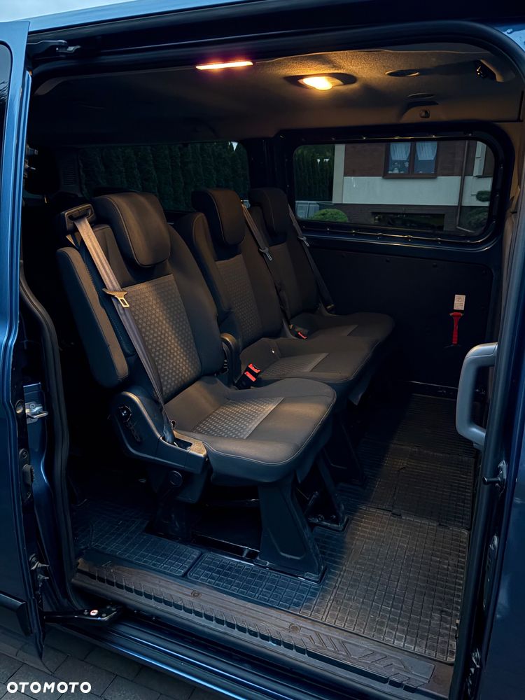 Ford Transit Custom - 19