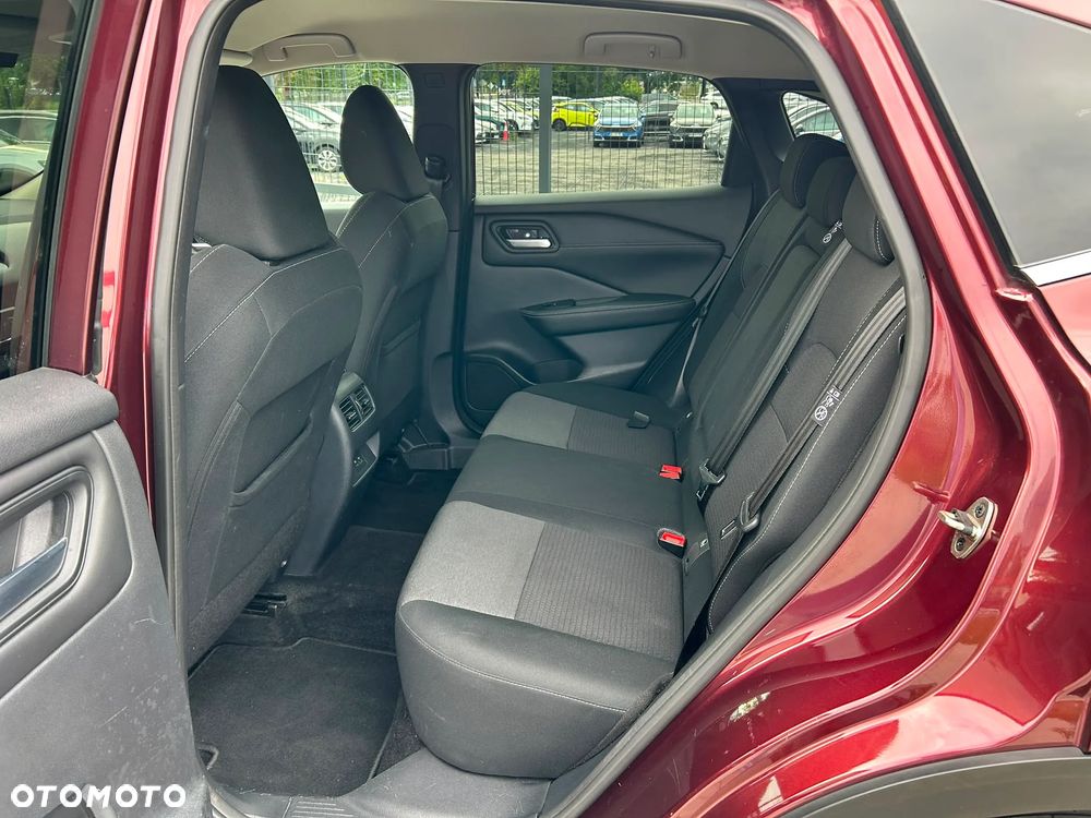 Nissan Qashqai 1.3 DIG-T MHEV N-Connecta Xtronic - 22