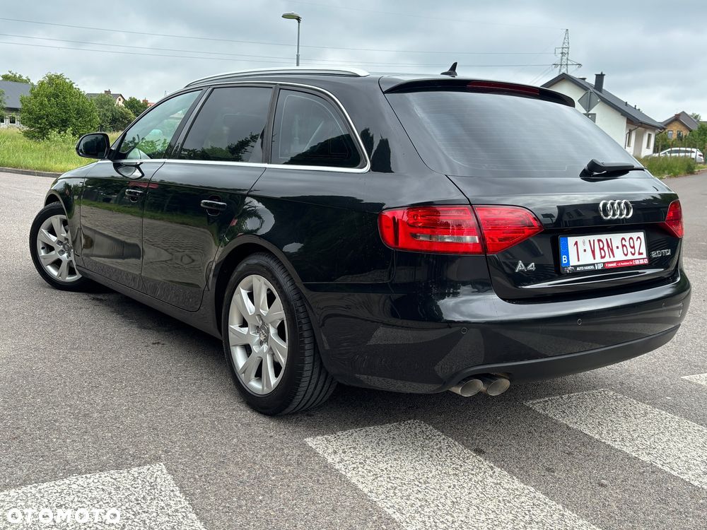 Audi A4 Avant 2.0 TDI DPF S line Sportpaket - 17