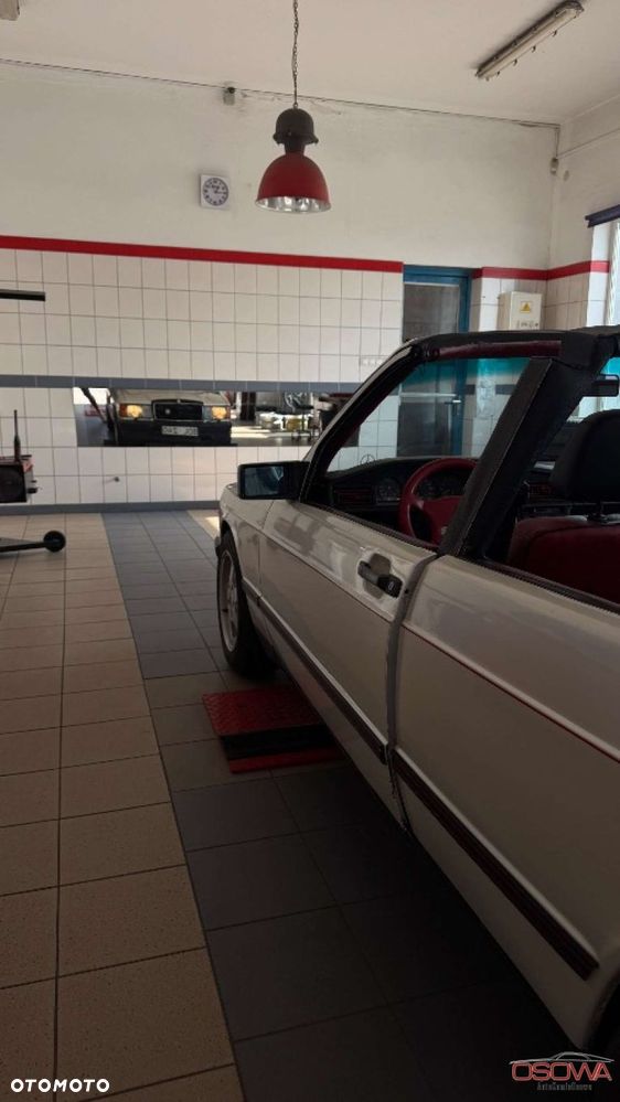 Mercedes-Benz W201 (190) - 40