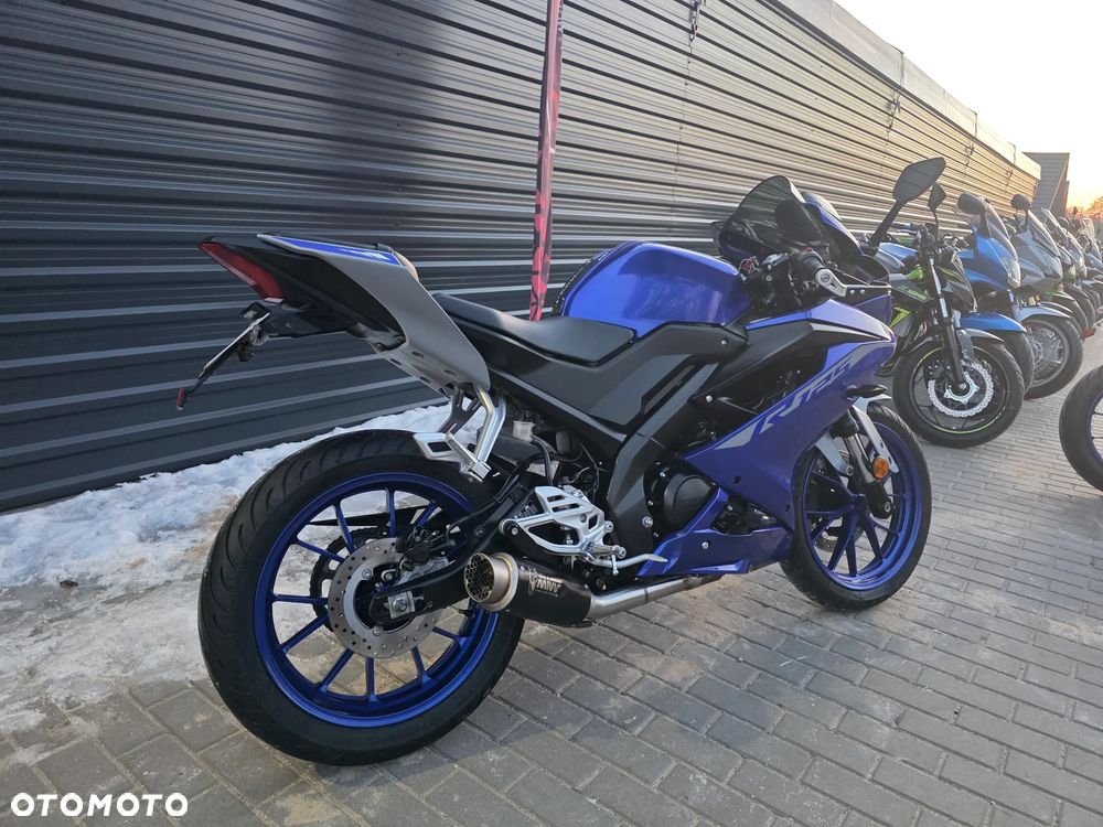 Yamaha YZF - 3