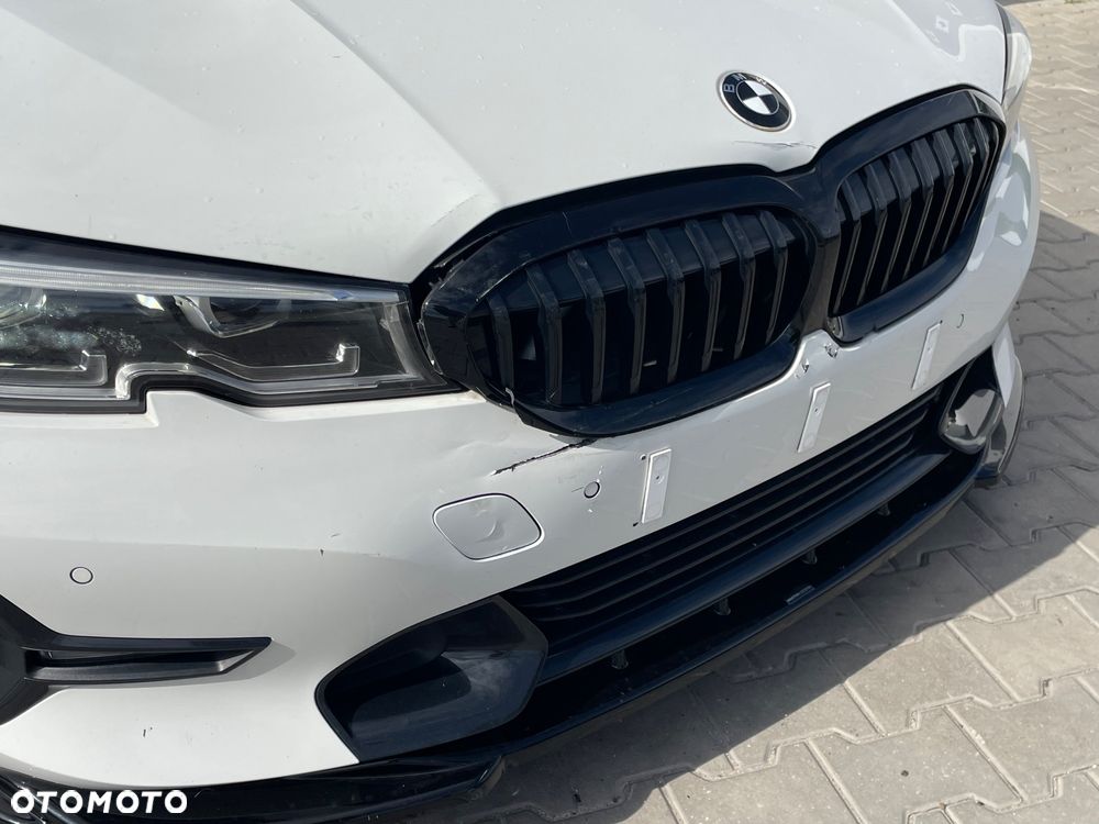 BMW Seria 3 318d Sport Line Shadow - 8