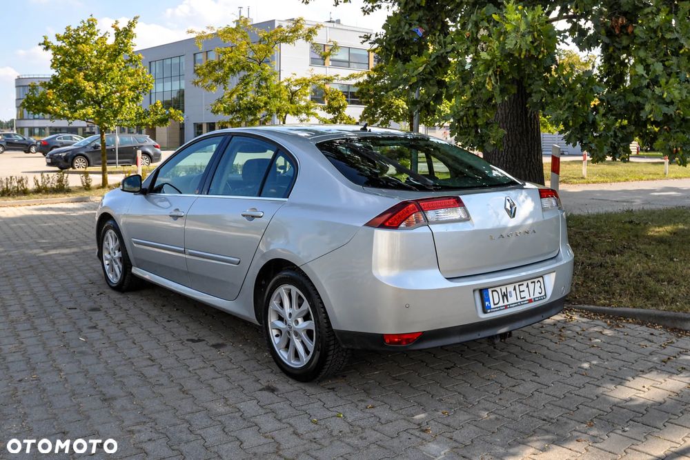 Renault Laguna - 3