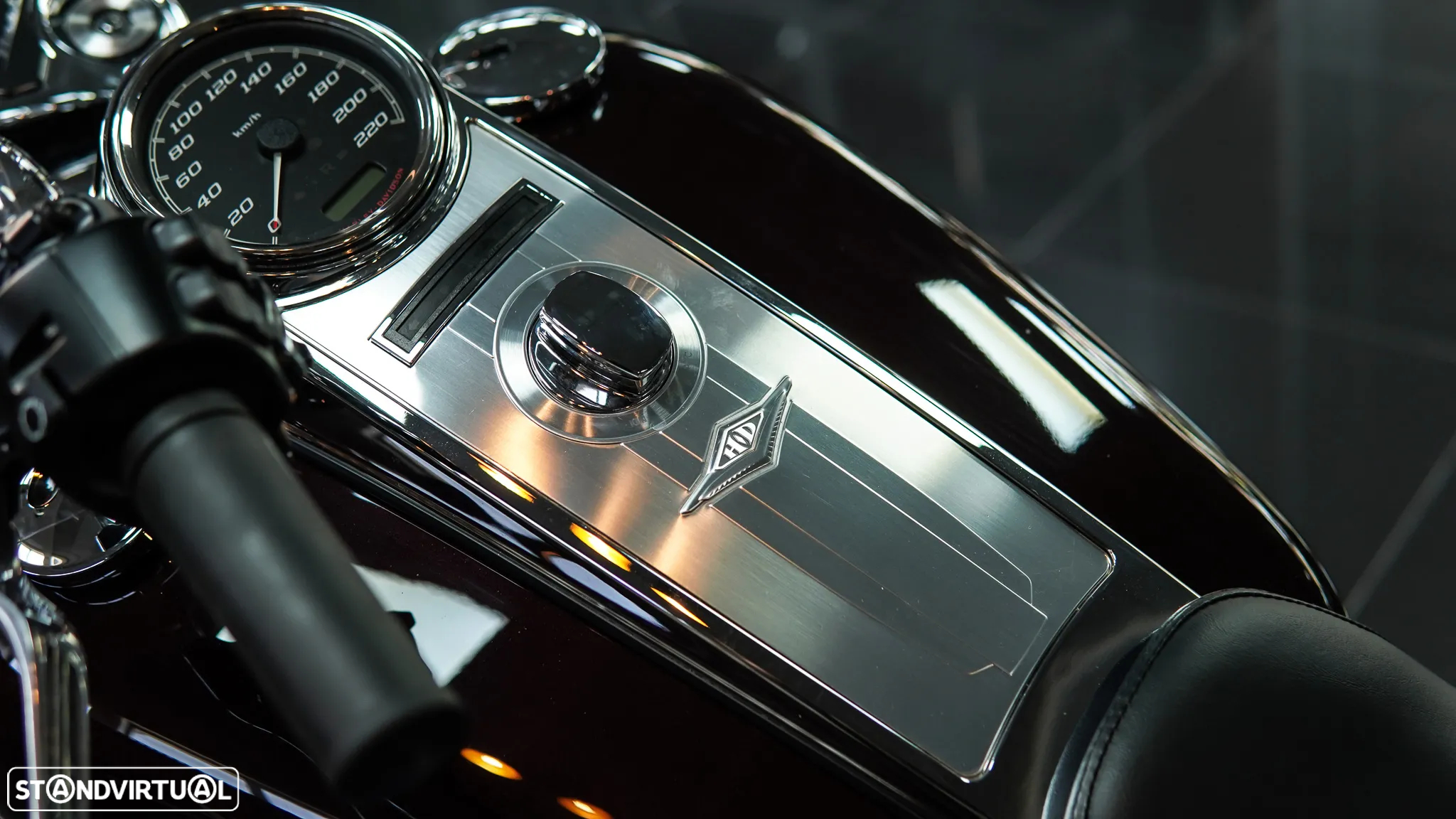 Harley-Davidson Road King Classic - 37
