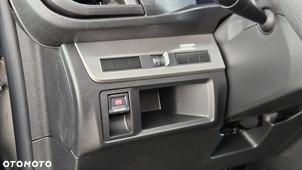 Opel Vivaro - 14