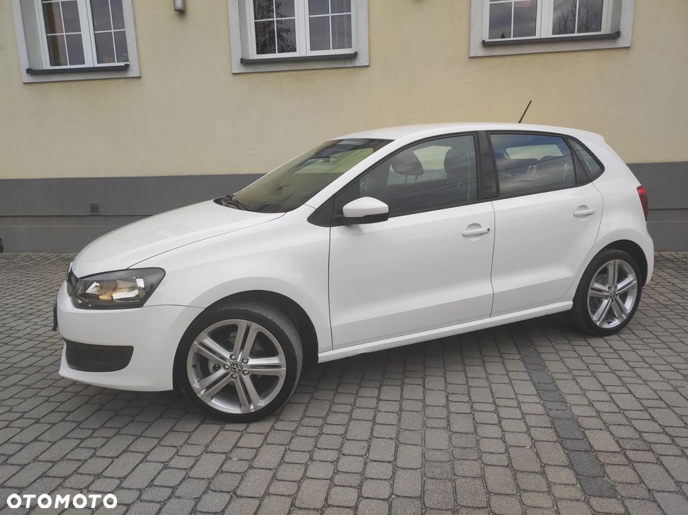 Volkswagen Polo - 14