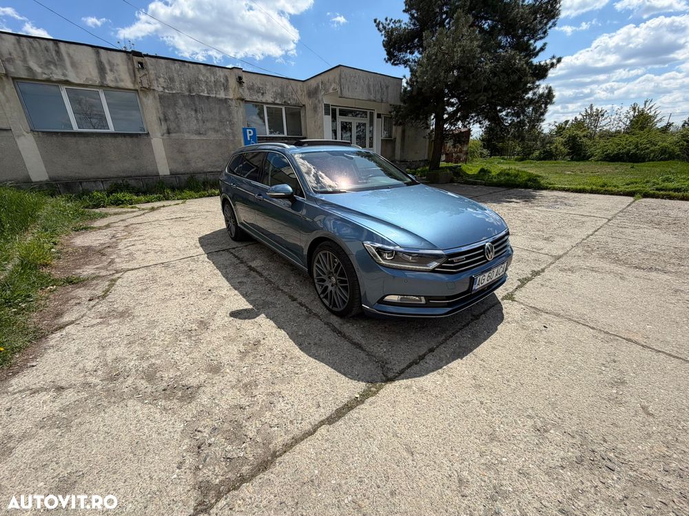 Volkswagen Passat - 1