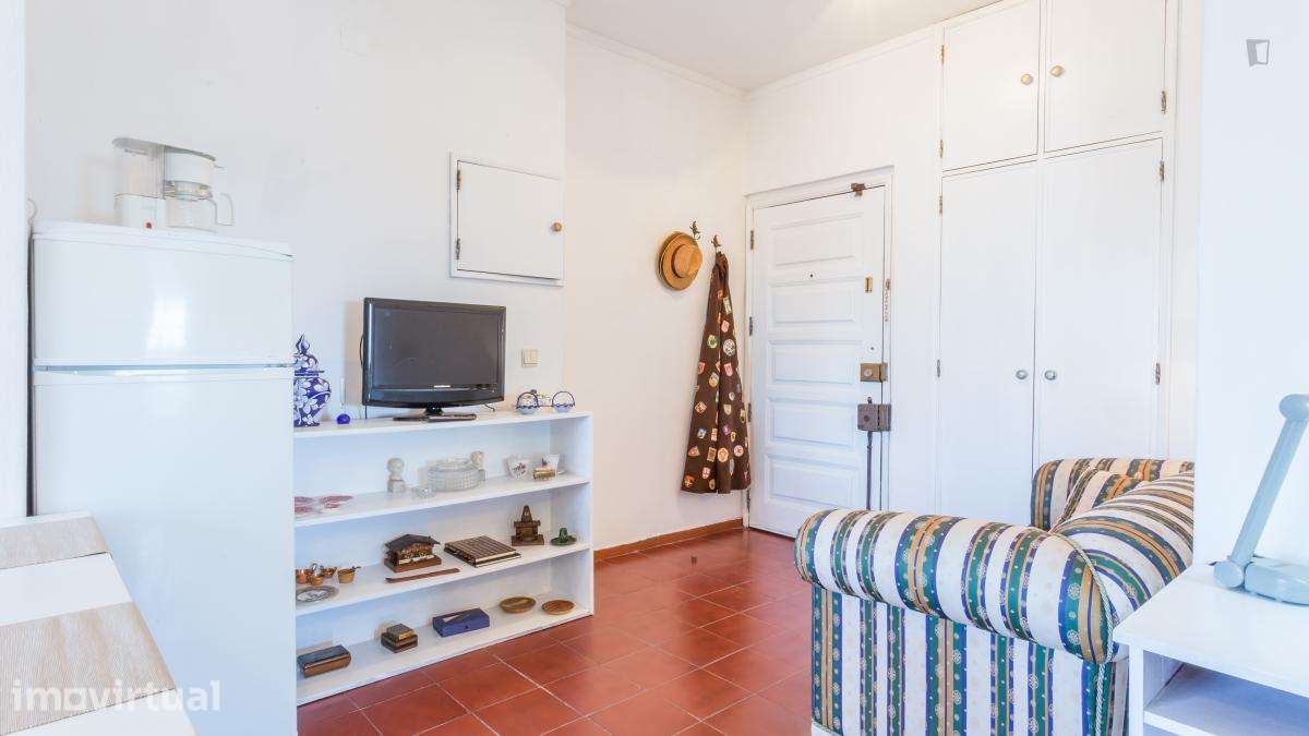 Quarto - localizado em Massarelos Porto - Grande imagem: 3/18