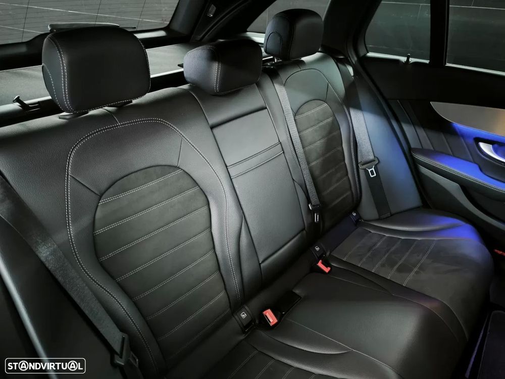 Mercedes-Benz C 300 de AMG Line - 30