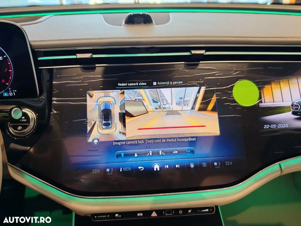 Mercedes-Benz E 200 4Matic 9G-TRONIC Exclusive - 23