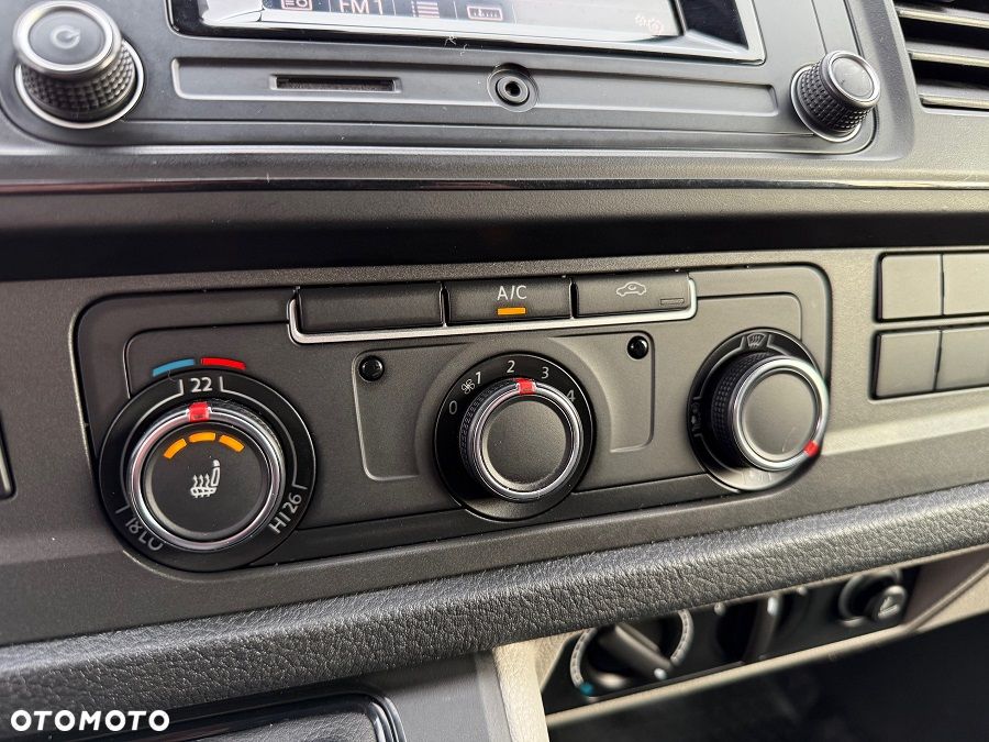 Volkswagen 2.0TDI DSG 150ps Transporter T6 Długi Webasto Parktronik SERWISOWANY Bezwypadek - 23
