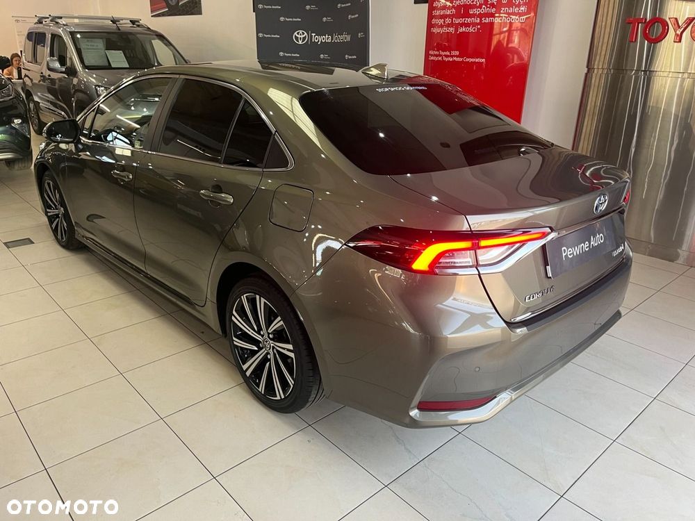Toyota Corolla 1.8 Hybrid Executive - 4