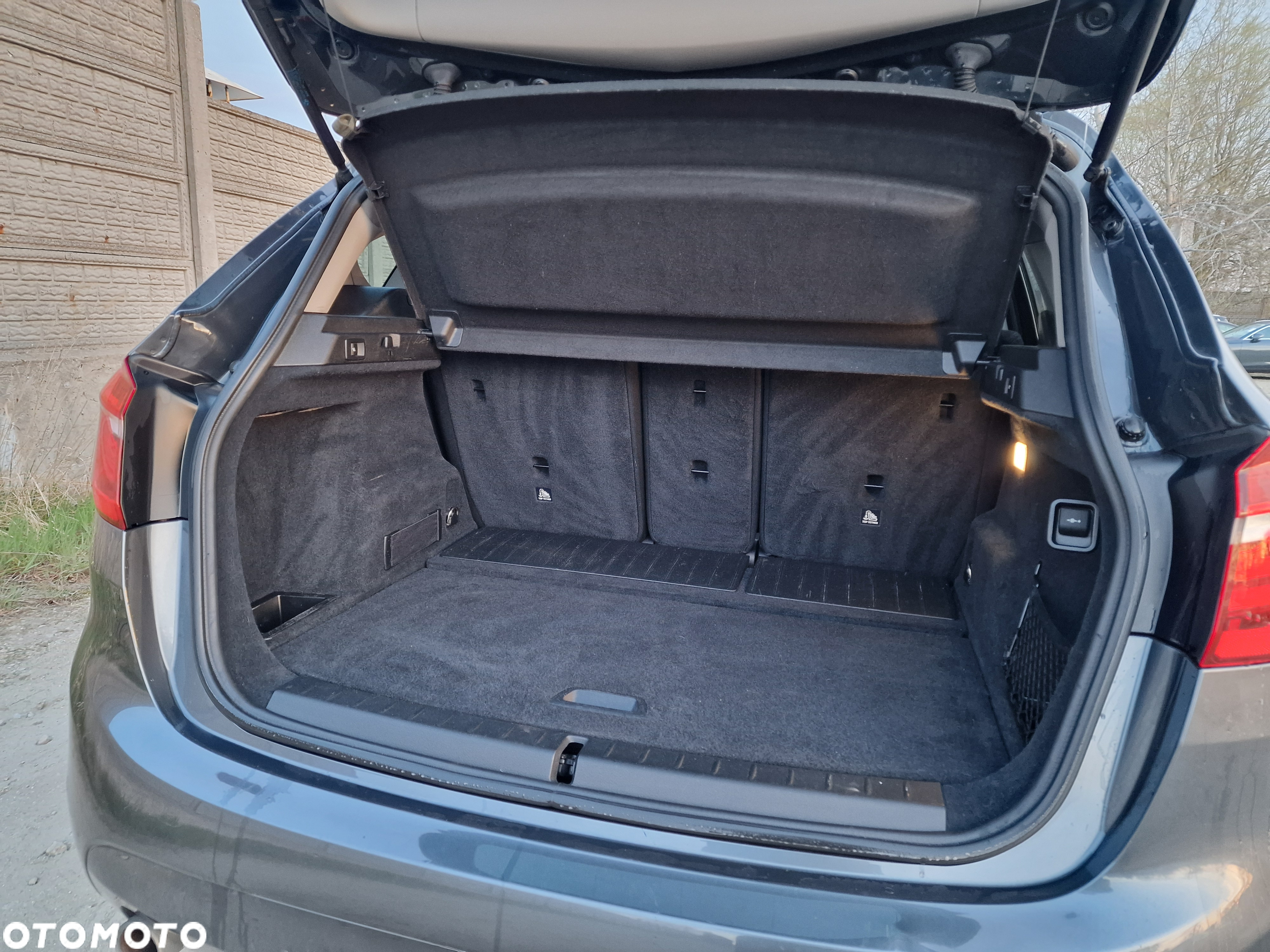 BMW Seria 2 218d Active Tourer Advantage - 15