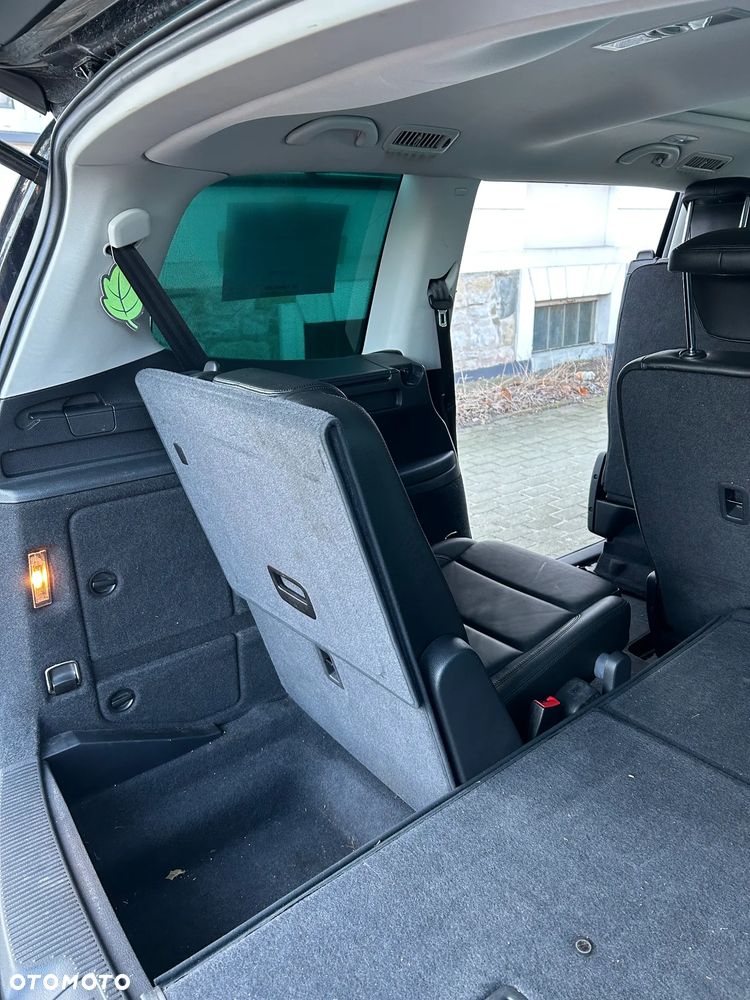 Volkswagen Sharan 2.0 TDI Highline DSG - 16