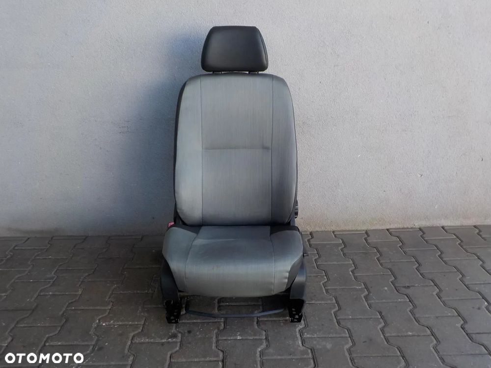 VW CRAFTER SPRINTER 906 FOTEL SIEDZENIE KIEROWCY - 2