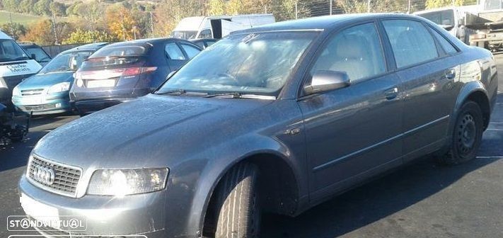 Audi A4 1.9 TDI de 2004 disponível para peças FRENTE VENDIDA - 1