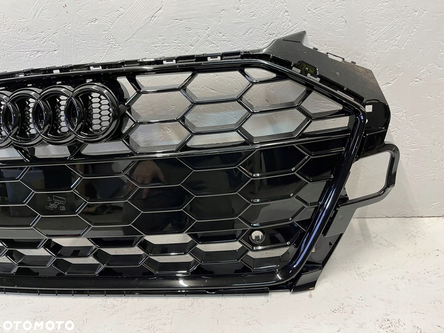 AUDI A4 B9 8W0 LIFT 2020 - S-LINE ATRAPA GRILL ORG - 7