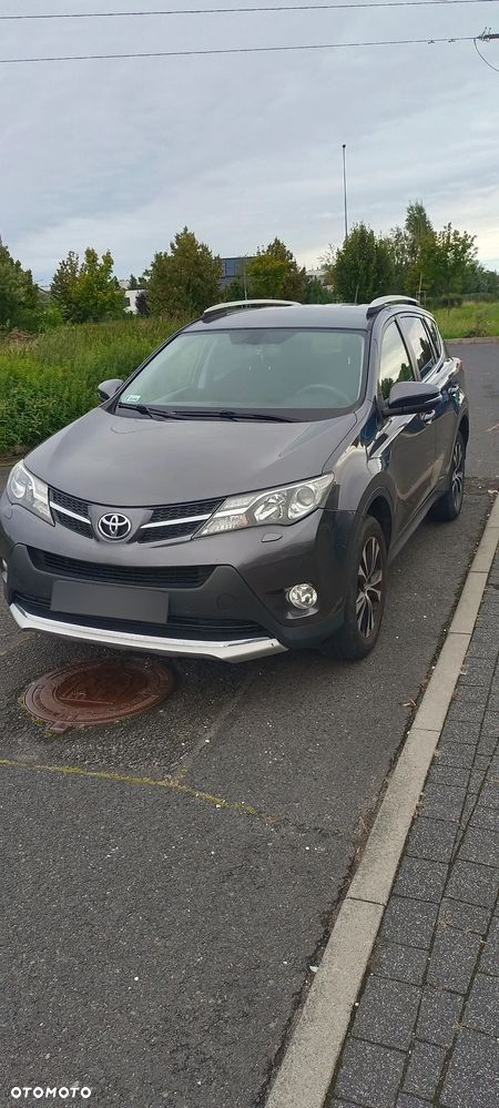 Toyota RAV4 - 1